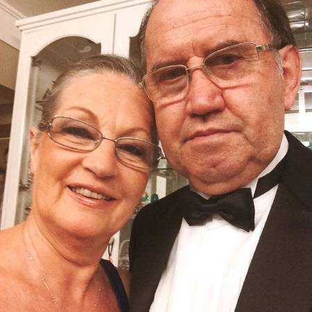 Valdir Bundchen with his wife